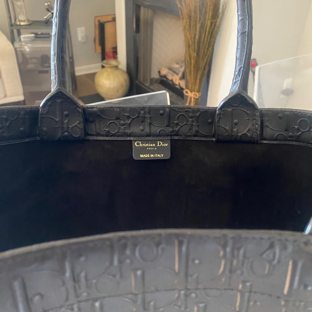 Gorgeous Christian Dior Canvas Book Tote - Picture 4 of 11